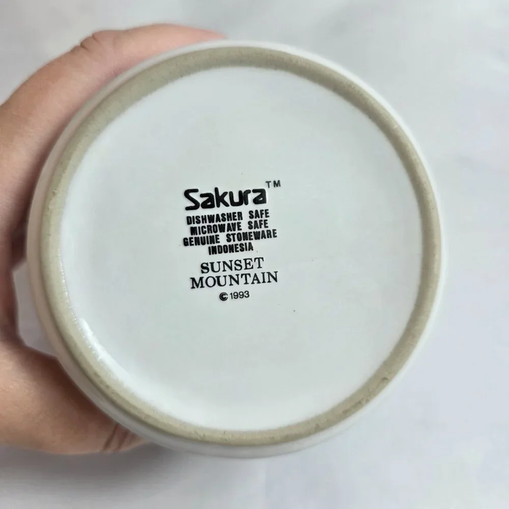 Sakura Sunset Mountain Sugar Bowl with Lid White with Multicolor Border